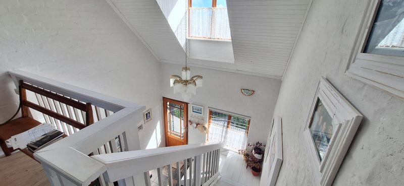 2 Bedroom Property for Sale in Fraaiuitsig Western Cape